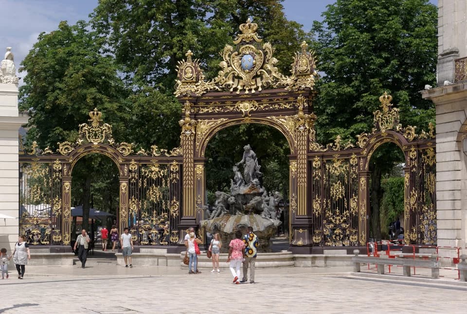 Fontaine d’Amphitrite et grilles de la place Stanislas, à Nancy