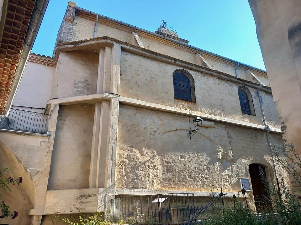 Vue du secteur du départ de « MORMOIRON – Le gypse » : Église Saint-Laurent de Mormoiron (58908).jpg