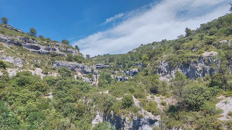 Vue du secteur du départ de « GORDES - Le moulin Jean-de-Marre » : 20260601 133405 HDR.jpg