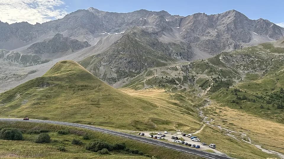 Vue du secteur du départ de « Le belvédère de l'Homme » : Col du Lautaret.jpg