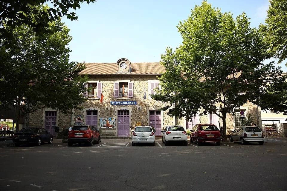 Vue du secteur du départ de « Les Escorces » : La gare du Train à vapeur.JPG