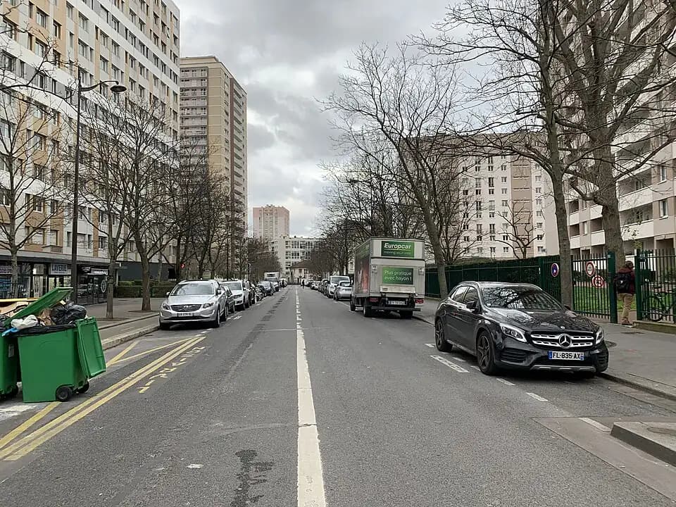 Vue du secteur du départ de « Street Art dans le 13ème » : Rue du Château-des-Rentiers (Paris) en février 2020.jpg