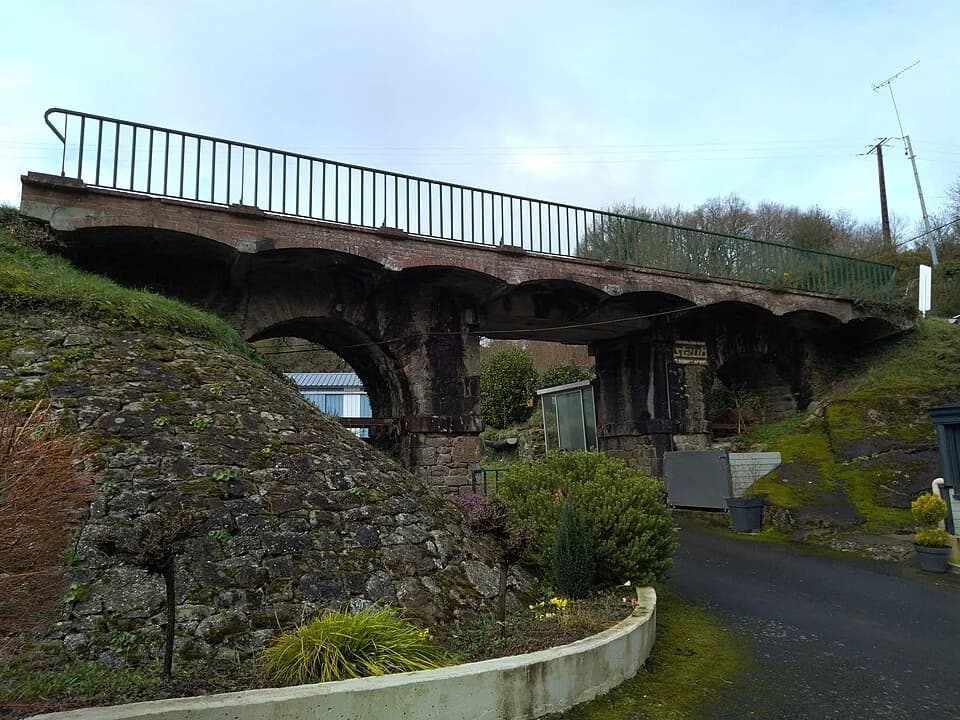 Photo du secteur de « Le cri de la chouette » : Plémy - Pont de Moncontour.jpg
