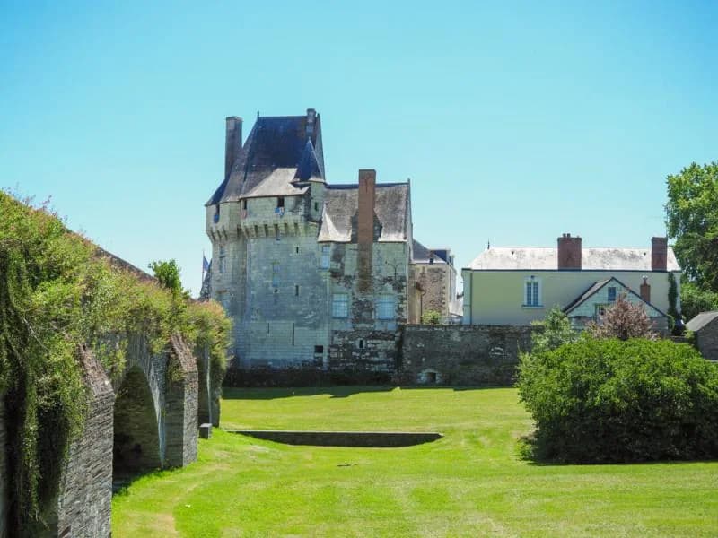 Photo du secteur de « Circuit Les Ponts de Cé-GR3 » : Agence-immobiliere-les-ponts-de-ce.jpg