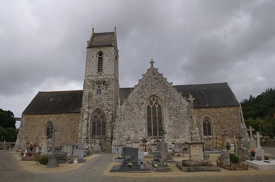 Photo du secteur de « L'Arguenon, de Jugon à Lorgeril » : Jugon-les-Lacs - Église Notre-Dame 02.jpg