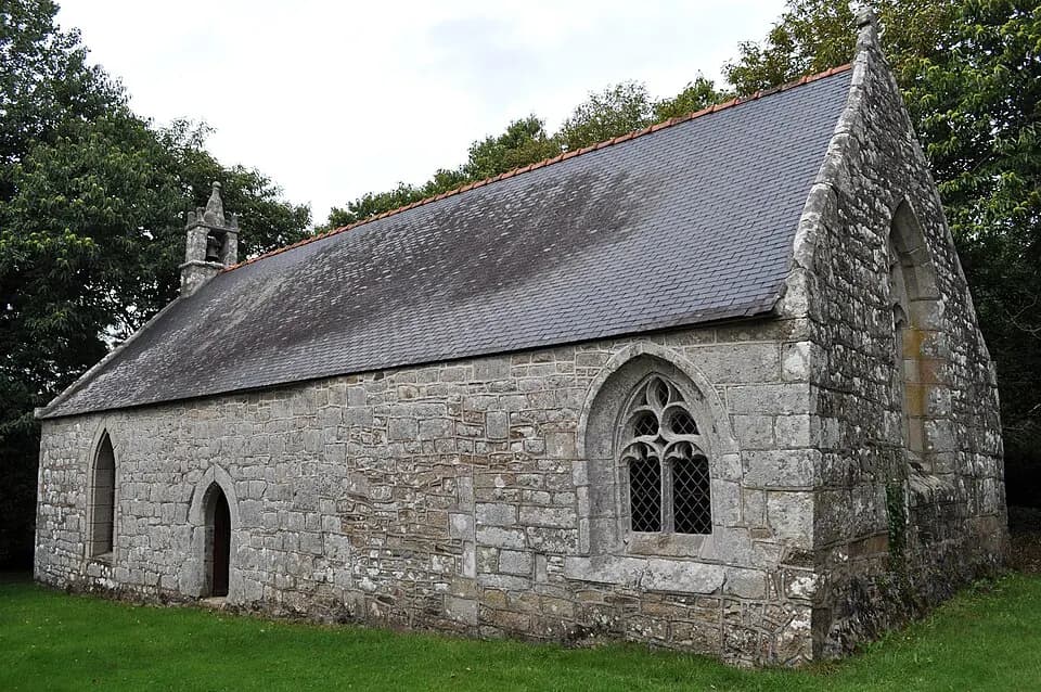 Photo du secteur de « L'Etang du Corong » : Chapelle Saint-Conogan Glomel.JPG