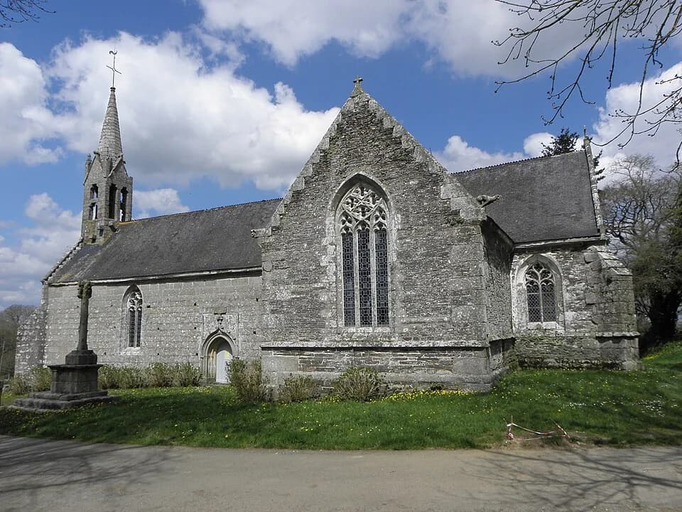 Photo du secteur de « Site néolithique de Quelfénec » : Plussulien (22) Chapelle Notre-Dame de Sélédin 02.JPG