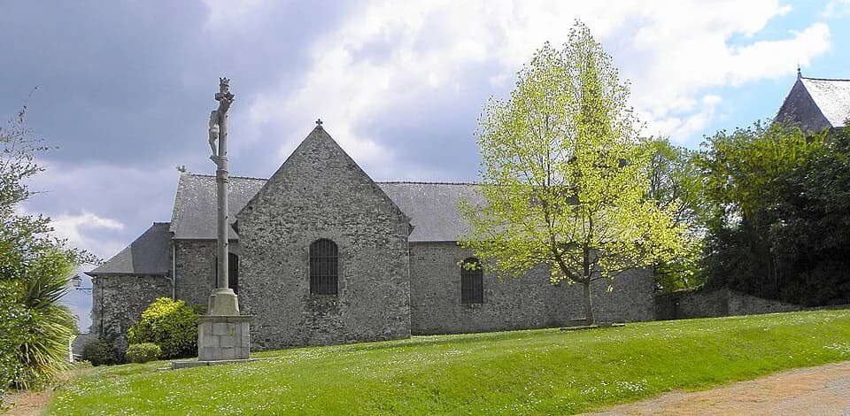 Photo du secteur de « Le chemin des écluses » : Calorguen (22) Église Saint-Hubert 01.JPG