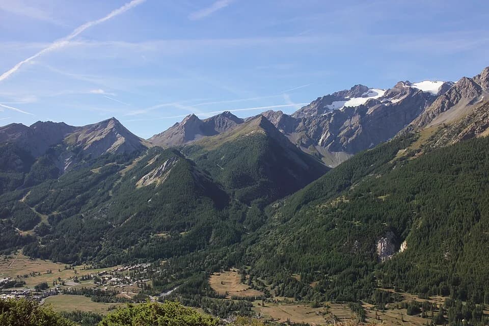 Photo du secteur de « Le lac de la Douche » : Chemin du roy le monêtier 02.JPG