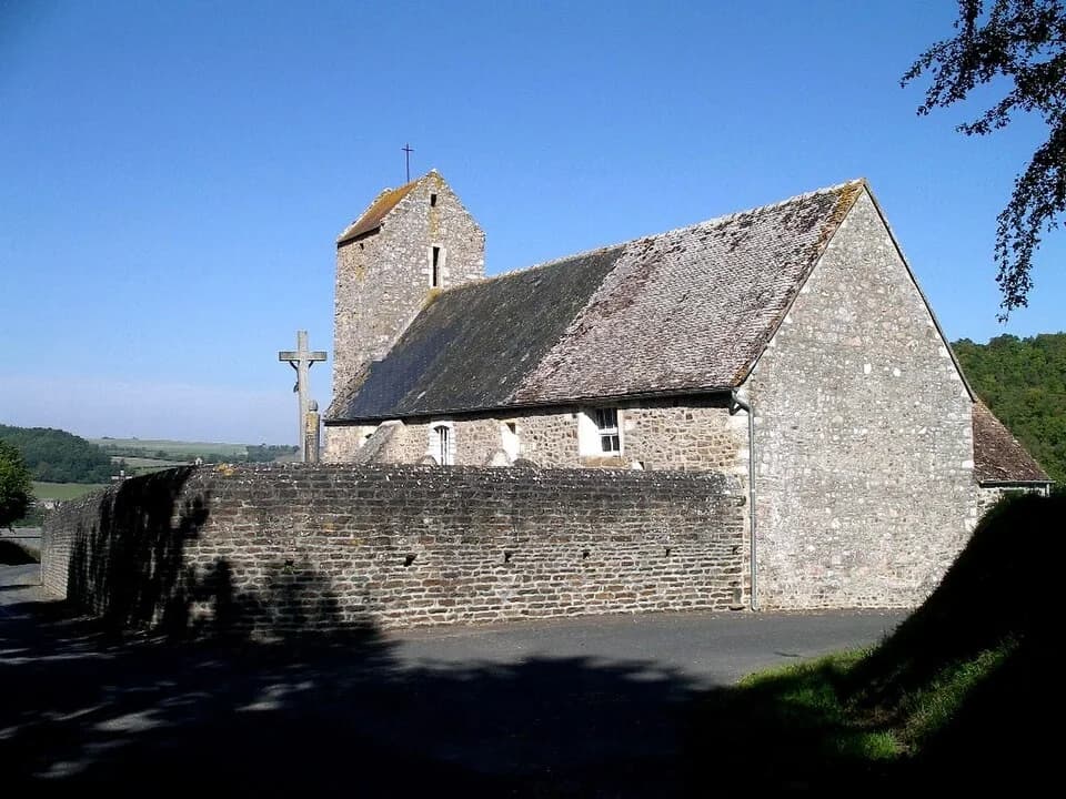 Photo du secteur de « La Mousse » : Caumont-sur-Orne église Saint Sulpice.JPG