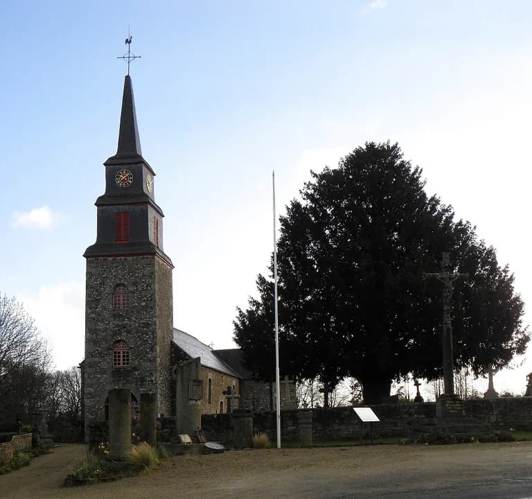 Photo du secteur de « Balade mélorienne par sentes et viettes » : Saint-Méloir-des-Bois (22) Église Extérieur 03.JPG