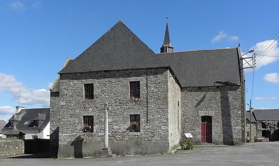 Photo du secteur de « Au fil de la Rosette (Trémeur-Trédias) » : Trédias (22) Église Saint-Pierre 02.JPG