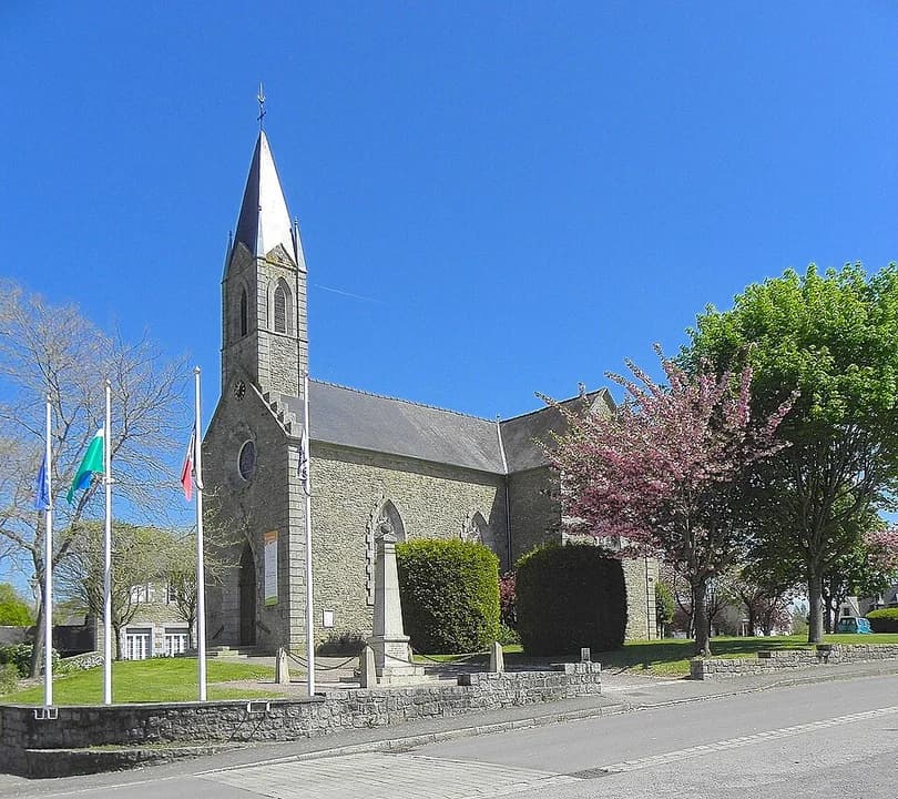 Photo du secteur de « Circuit des granits » : Bobital (22) Église Saint-Samson 02.JPG