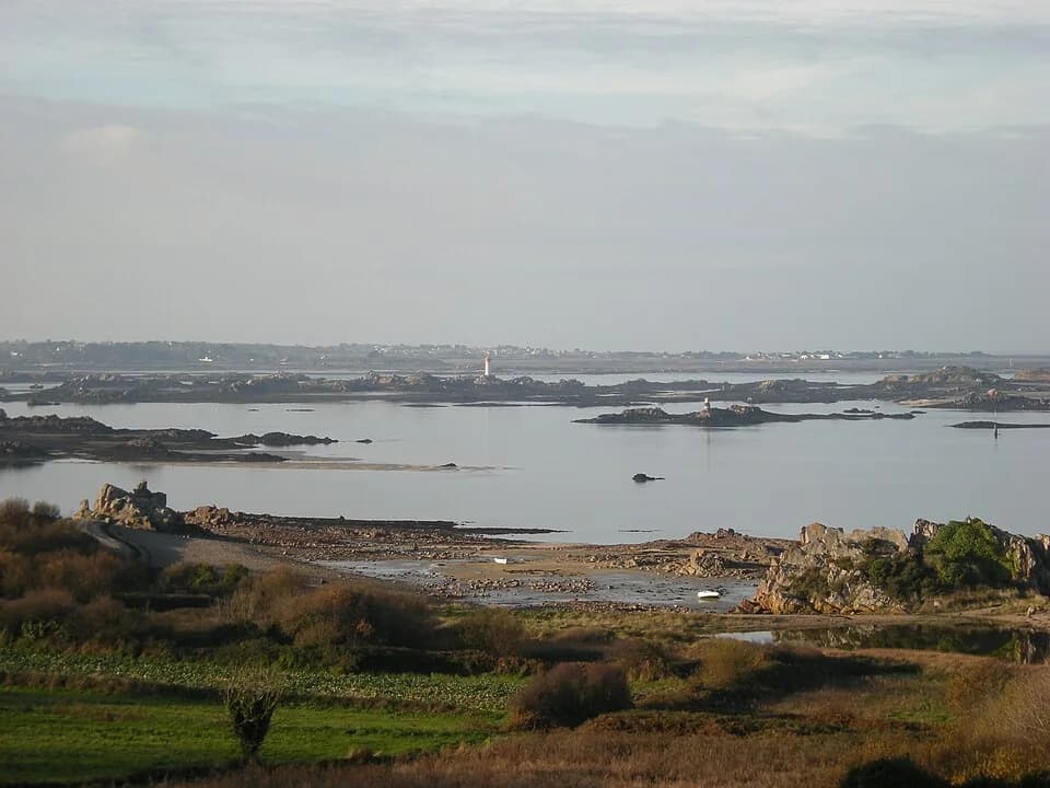 Photo du secteur de « Circuit de Lann Vras - Ploubazlanec » : Phare de La Croix ferlas.JPG