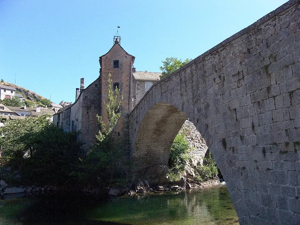 Photo du secteur de « Le Viala - Racoules » : Le Pont sur le Tarn au Pont de Montvert (3386150966).jpg