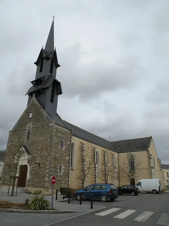 Photo du secteur de « CIRCUIT DU CANAL » : La Chevallerais église.jpg