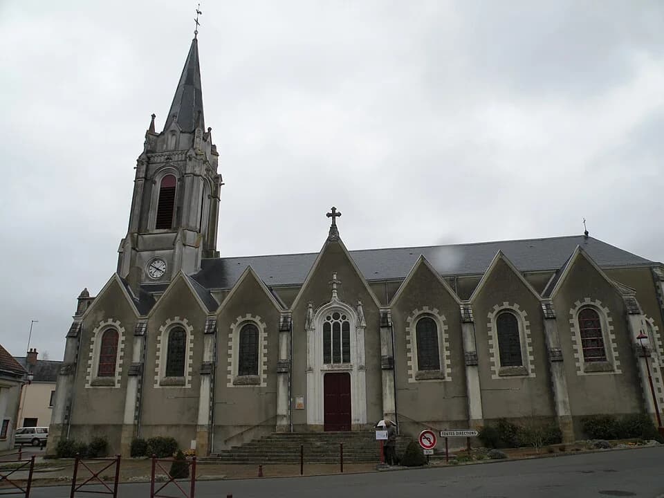 Photo du secteur de « CIRCUIT DE LA BARAUDIÈRE » : Sucé-sur-Erdre église.jpg
