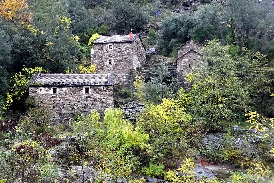 Photo du secteur de « Le gué d'Hiverne » : Moulin du Roure - dsmm04287.jpg