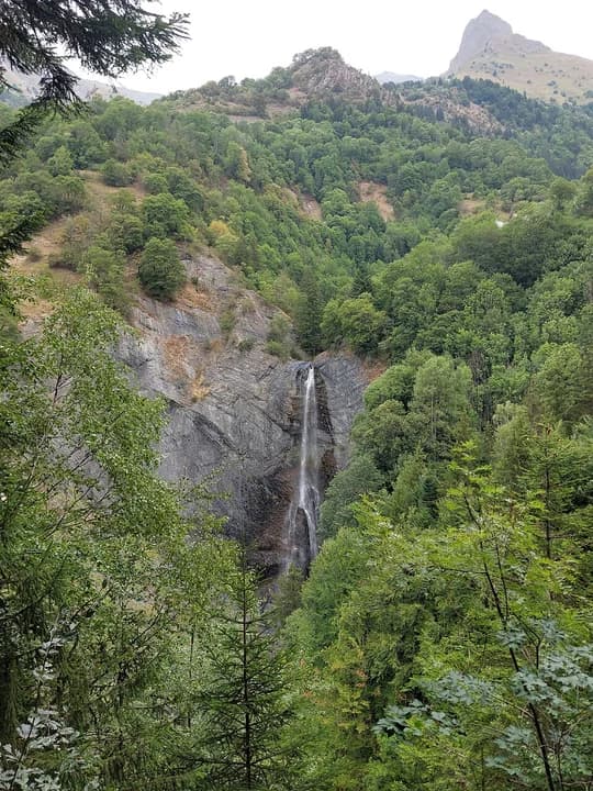Photo du secteur de « La roche du Touret » : Cascade de Confolens 11082026.jpg